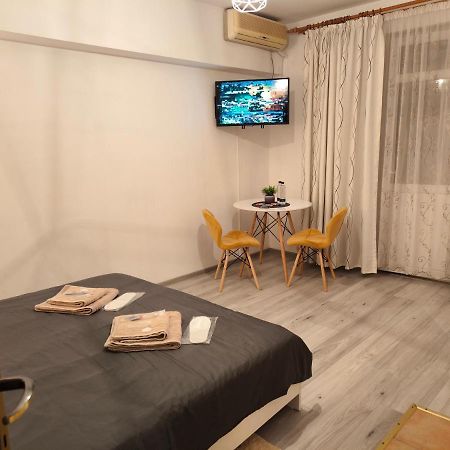Old Town Studio - Victoriei 3 Букурещ Екстериор снимка
