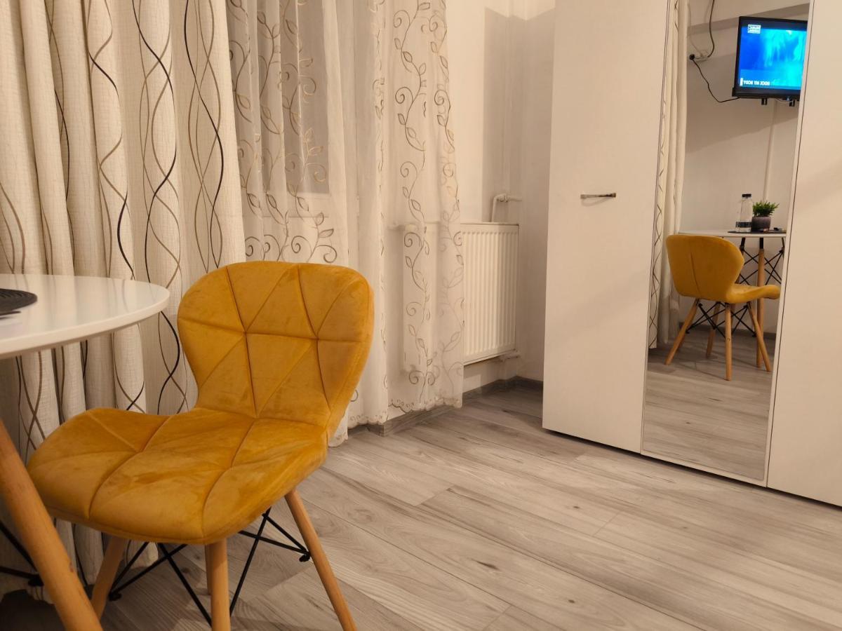 Old Town Studio - Victoriei 3 Букурещ Екстериор снимка